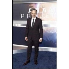 Mark Ruffalo The Adam Project 2022 Suit
